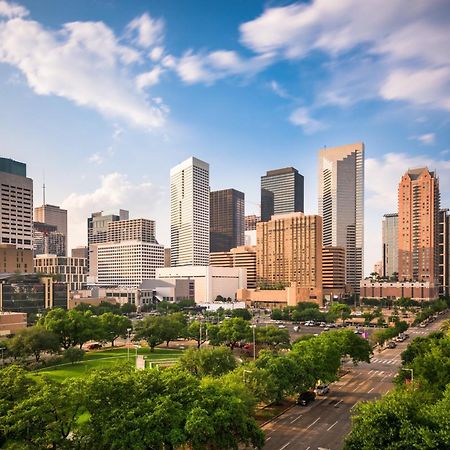 Apartament Urban Oasis Your Perfect Getaway In The Heart Of Downtown! Houston Zewnętrze zdjęcie